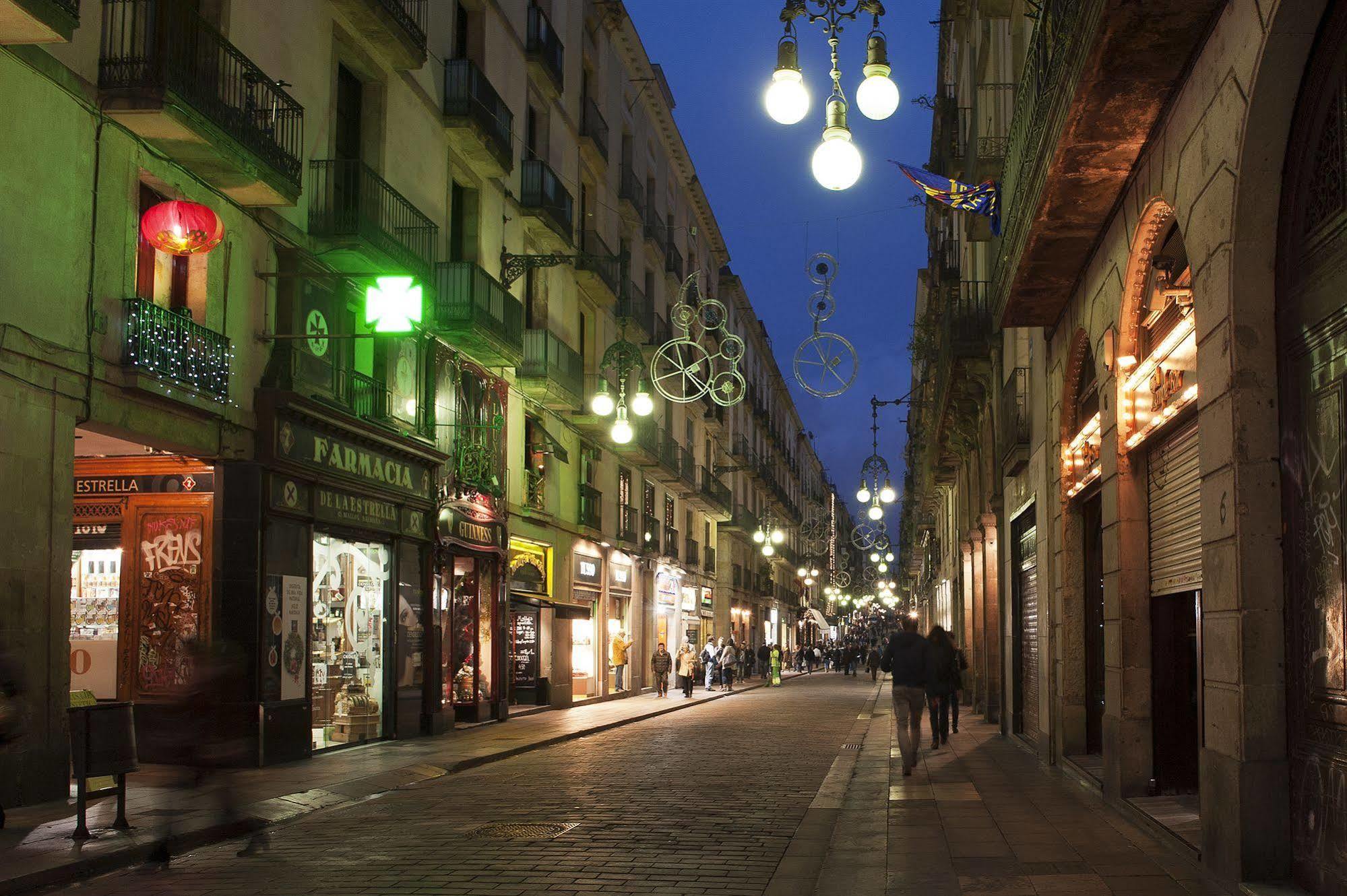 Aspasios Plaza Real Apartments Barcelona Eksteriør billede