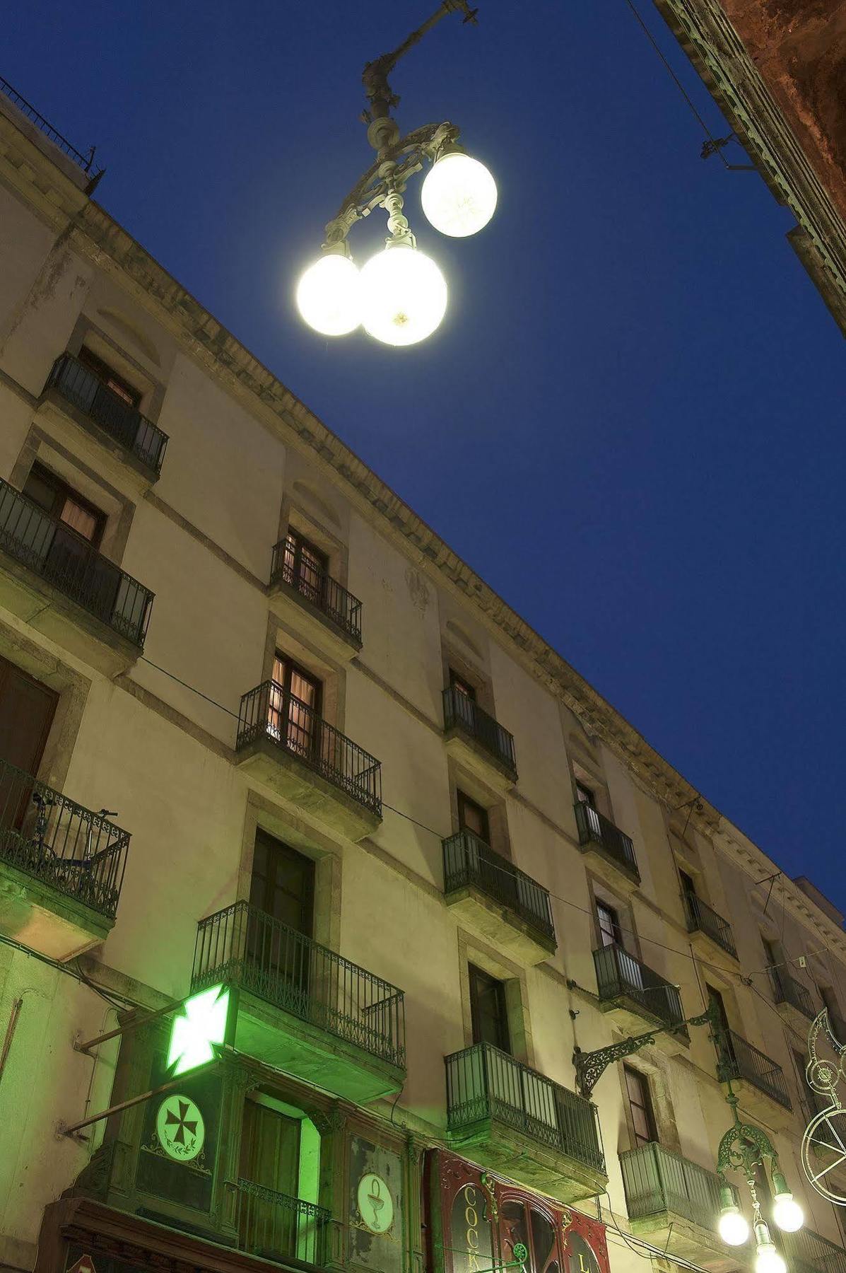 Aspasios Plaza Real Apartments Barcelona Eksteriør billede